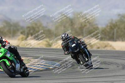 media/Dec-04-2025-Racers Edge (Thu) [[5ebc9f124d]]/3-B Group/1-Session 1 (Turn 7)/